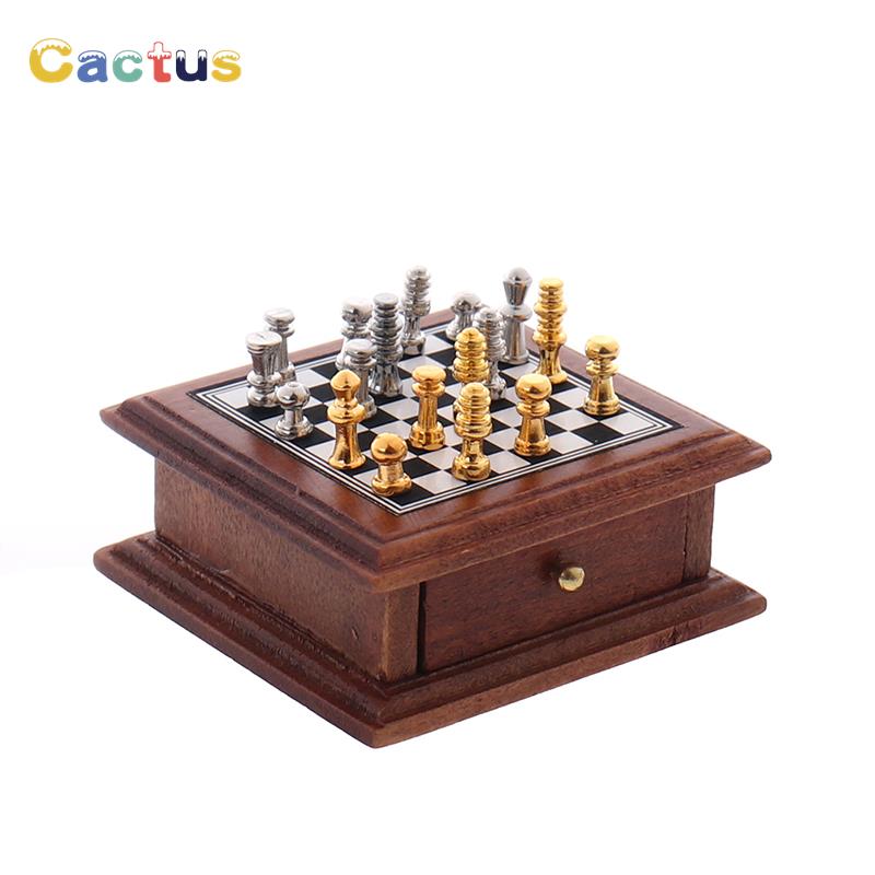 1:12 набор миниатюрных шахматн – обзор и цена Dollhouse Furniture Set
