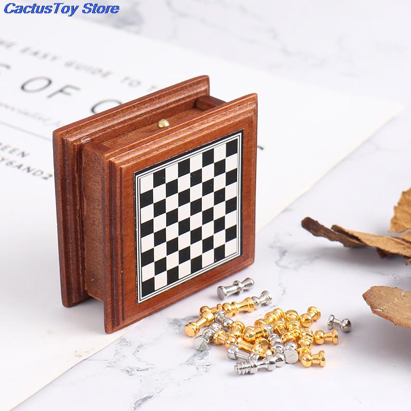 1:12 набор миниатюрных шахматн – обзор и цена Dollhouse Furniture Set